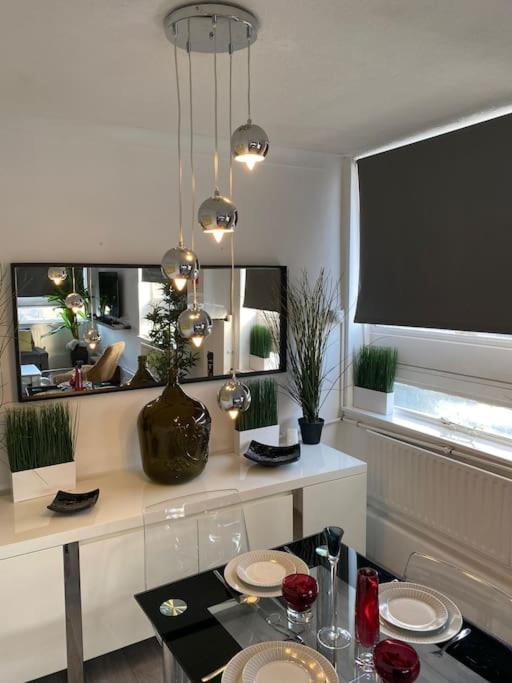 A Charming 3 Bedroom Fit For Your Apartment